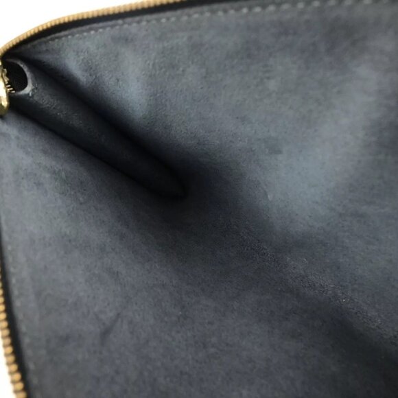 LOUIS VUITTON LV Pochette Accessoires Hand Bag Epi Leather Black - Picture 5 of 16